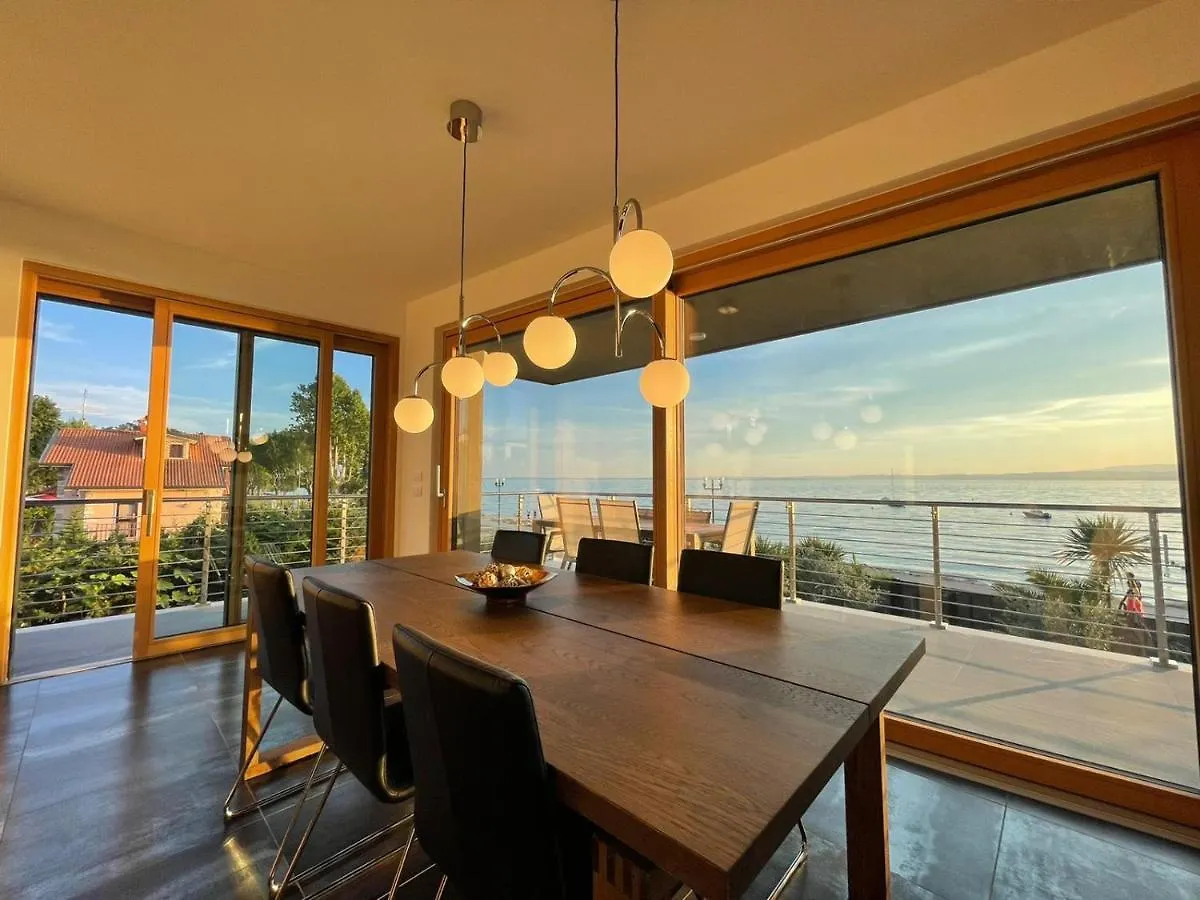 Bardolino Luxury Apartment 0*,