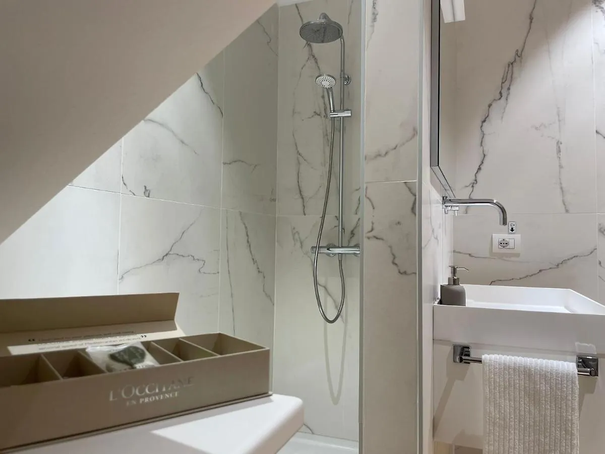 Bardolino Luxury Apartment