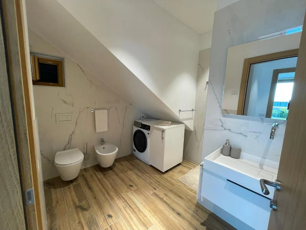 Bardolino Luxury Apartment
