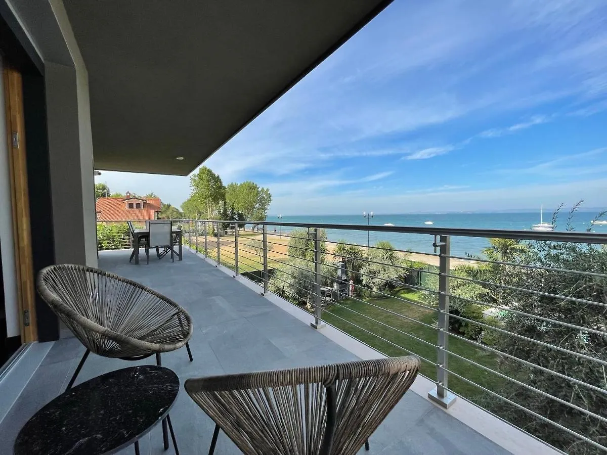 Bardolino Luxury Apartment 0*,